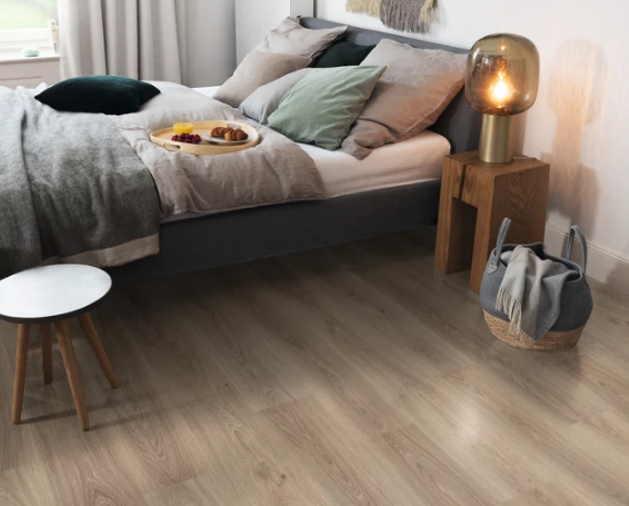 Egger  Light Amiens Oak Classic 8/32 EL2730  593191