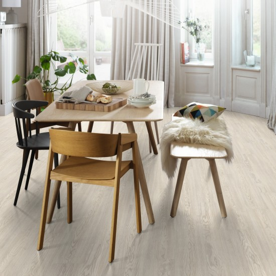Egger White Soria Oak Laminált padló PRO Classic 8/32 4V AQ+ EL2062 593559